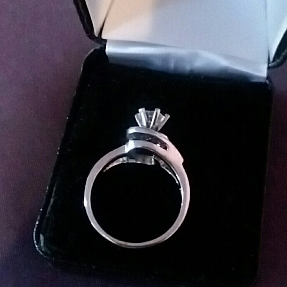 Engagement Ring - image 4